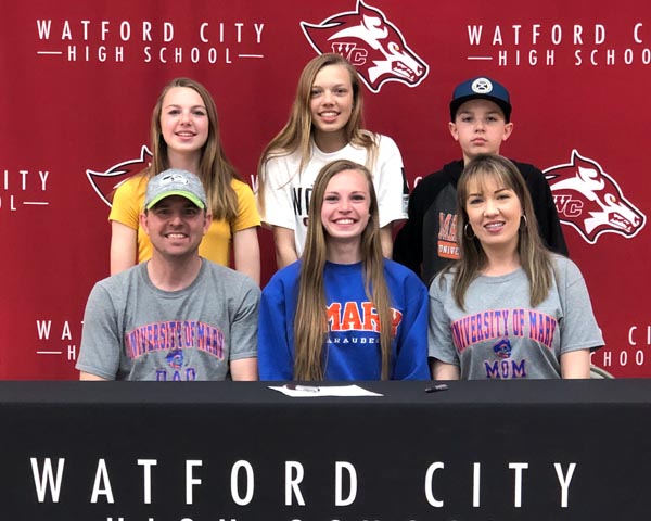 Ogle takes running career to University of Mary