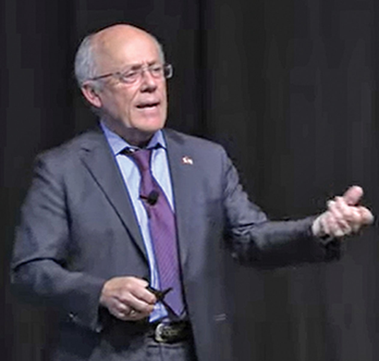 Expert highlights AI impact on power demand